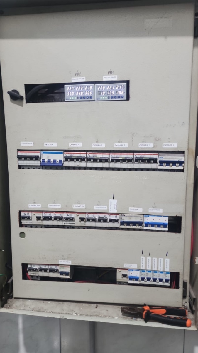 Mantenimiento y Montaje Eléctrico Industrial