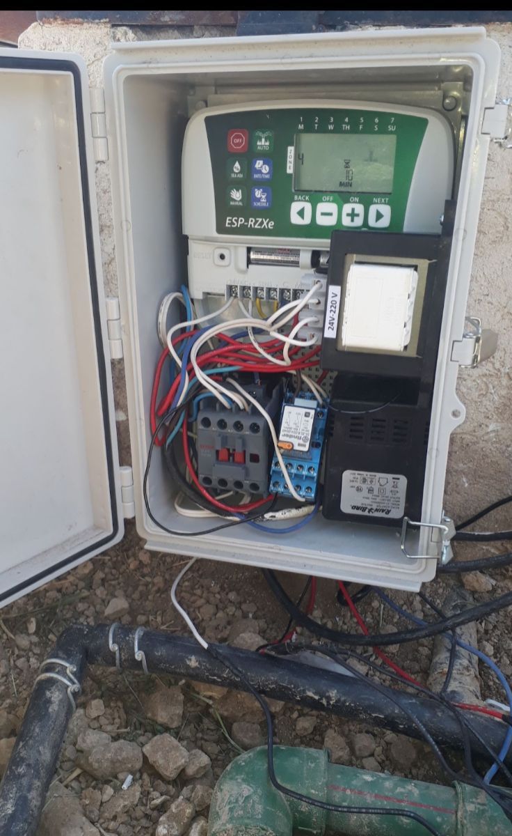 Tablero para sistema de riego automático