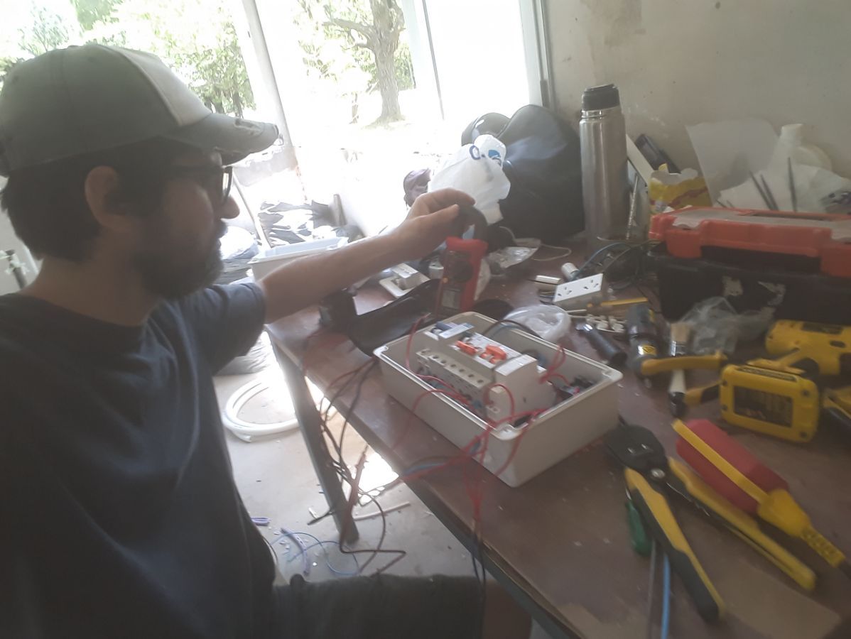 Instalación de automático para el taque de agua