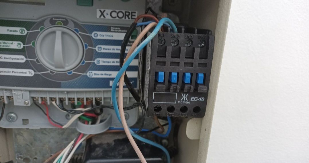 Tablero para sistema de riego automático